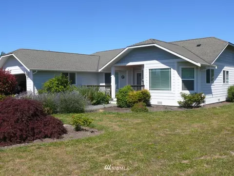92 Gulls Ln, Sequim, WA 98382 photo 3