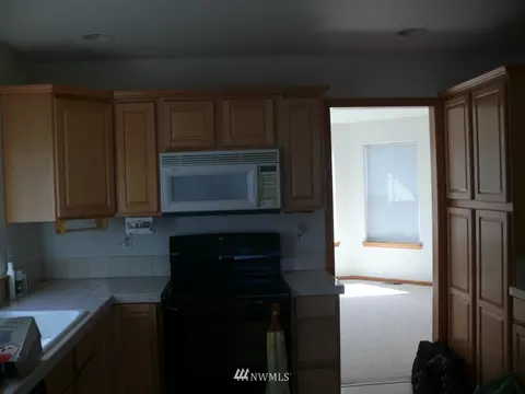 92 Gulls Ln, Sequim, WA 98382 photo 6