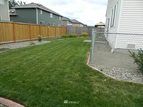 1502 Hansberry Ave NE, Orting, WA 98360 photo 4