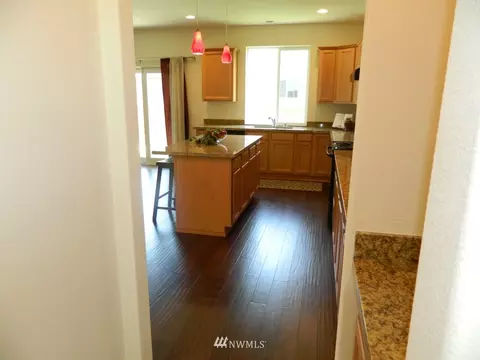 1502 Hansberry Ave NE, Orting, WA 98360 photo 9