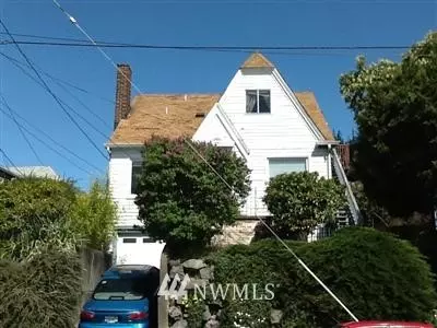 816 N 46th St, Seattle, WA 98103 photo 1