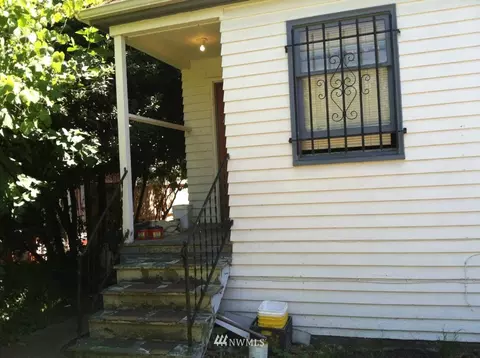 816 N 46th St, Seattle, WA 98103 photo 9