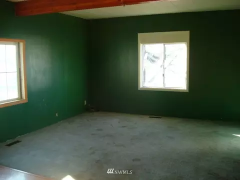 14 NE North St, Winlock, WA 98596 photo 5
