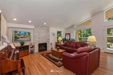 220 E Soderberg Rd, Allyn, WA 98524 photo 7