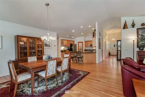 220 E Soderberg Rd, Allyn, WA 98524 photo 8