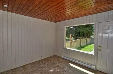 19903 Filbert Rd, Bothell, WA 98012 photo 4
