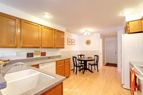 13911 13th Dr SE #K, Mill Creek, WA 98012 photo 5