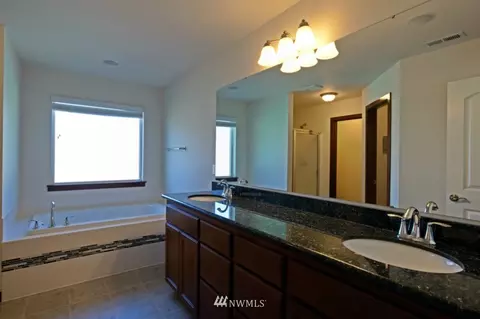 102 Ames St NE, Orting, WA 98360 photo 13