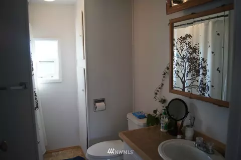 361 Mountain View Dr, Sequim, WA 98382 photo 8