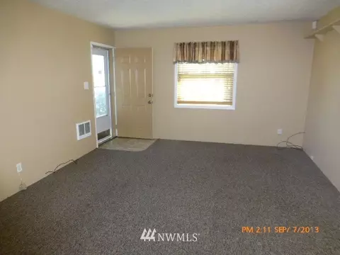 379 Beech St, Longview, WA 98632 photo 10