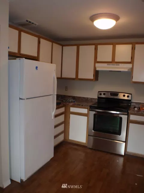 180 Charwila Ln, Enumclaw, WA 98022 photo 4