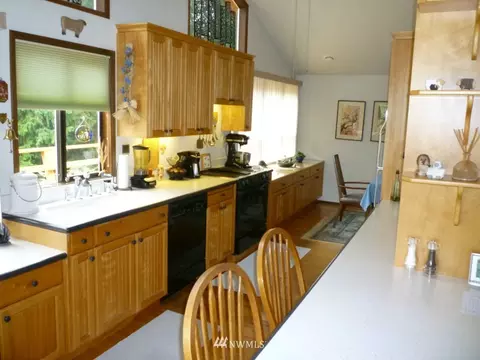 Undisclosed, Sequim, WA 98382 photo 3