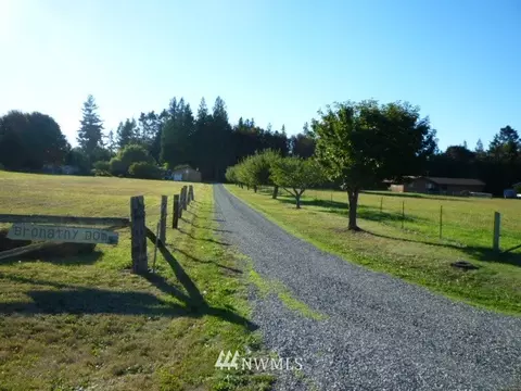 Undisclosed, Sequim, WA 98382 photo 4