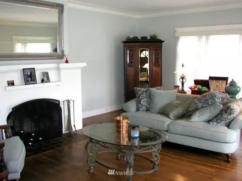 1620 Rucker Ave, Everett, WA 98201 photo 4