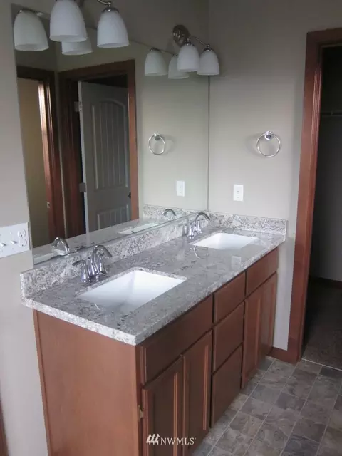 118 Ames St NE, Orting, WA 98360 photo 10