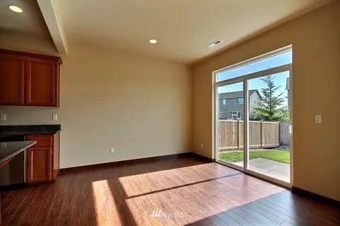 118 Ames St NE, Orting, WA 98360 photo 6
