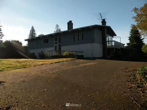 8620 Talbot Rd, Edmonds, WA 98026 photo 3