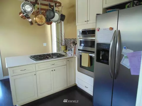 807 Sumner Ave, Sumner, WA 98390 photo 9