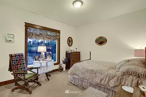 Undisclosed, Enumclaw, WA 98022 photo 11