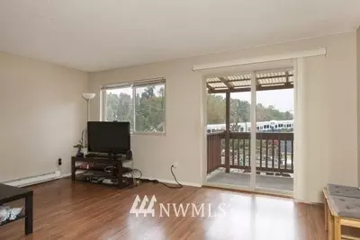 2805 S Byron St, Seattle, WA 98144 photo 4