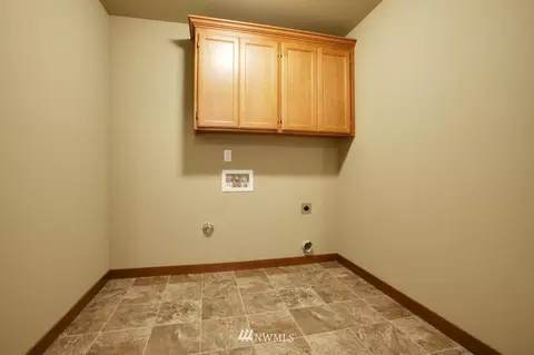 202 Ames St NE, Orting, WA 98360 photo 10
