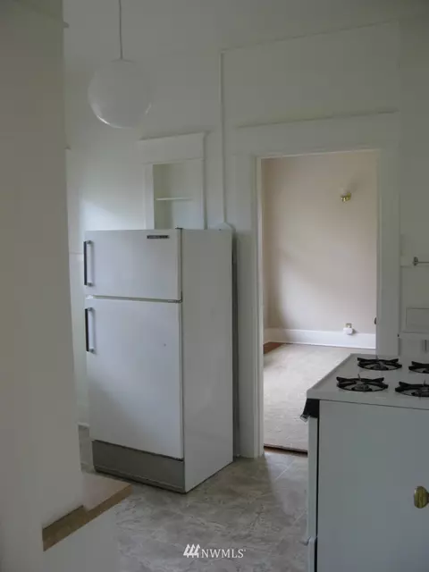 2325 Colby Ave, Everett, WA 98201 photo 8