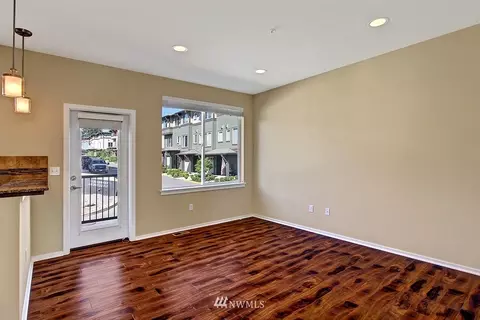 2115 201st Pl SE #N-103, Bothell, WA 98012 photo 4