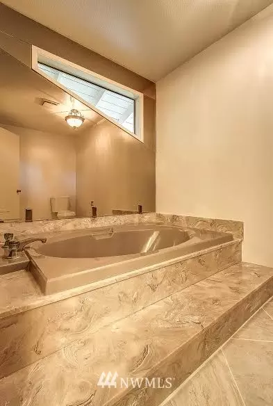 15822 21 Ave SE, Mill Creek, WA 98012 photo 13