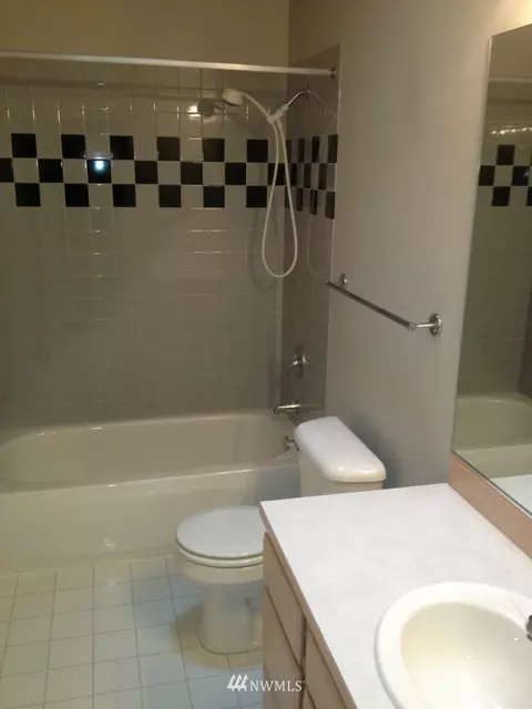 230 189th Pl SW, Bothell, WA 98012 photo 9