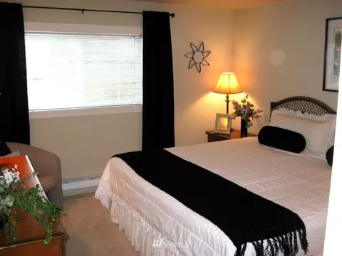12404 E Gibson Rd #H105, Everett, WA 98204 photo 10