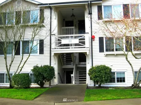 12404 E Gibson Rd #H105, Everett, WA 98204 photo 1