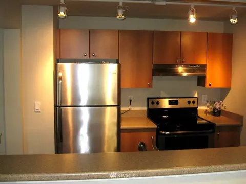 12404 E Gibson Rd #H105, Everett, WA 98204 photo 7
