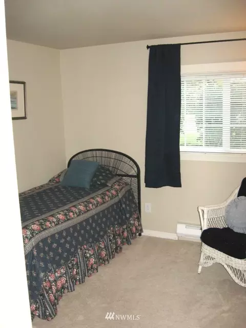 12404 E Gibson Rd #H105, Everett, WA 98204 photo 13
