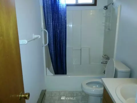 706 5th St, Sultan, WA 98294 photo 6