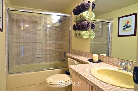 410 W Roy #E205, Seattle, WA 98119 photo 17