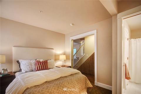 414 Malden Ave E #E, Seattle, WA 98112 photo 8