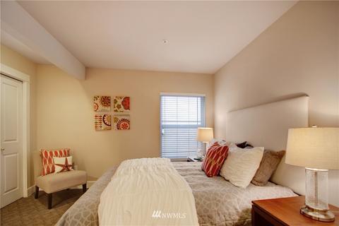 414 Malden Ave E #E, Seattle, WA 98112 photo 7