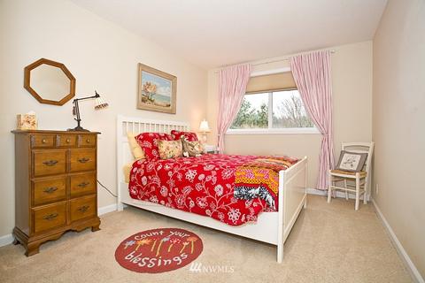 950 Viewmoor Pl, Edmonds, WA 98020 photo 15