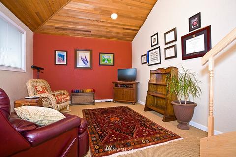 950 Viewmoor Pl, Edmonds, WA 98020 photo 8