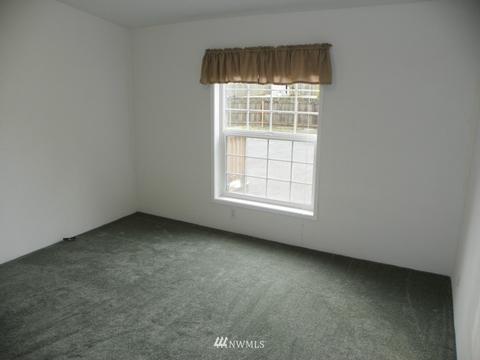 924 Olson, Longview, WA 98632 photo 15