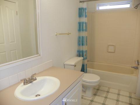 924 Olson, Longview, WA 98632 photo 17