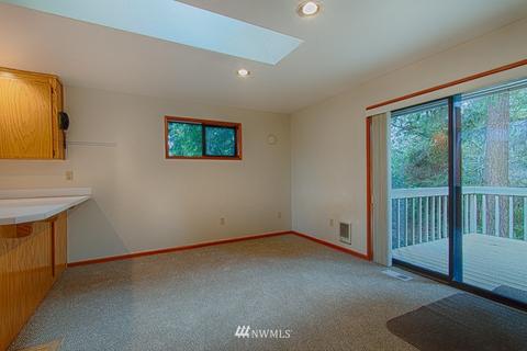 4911 Ocean Ave, Everett, WA 98203 photo 8