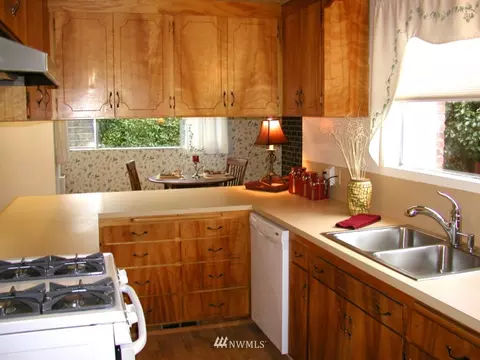 602 Laurel Dr, Everett, WA 98201 photo 11