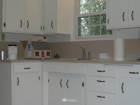 4538 E St, Tacoma, WA 98404 photo 3