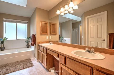 11919 NE 168th St, Bothell, WA 98011 photo 17
