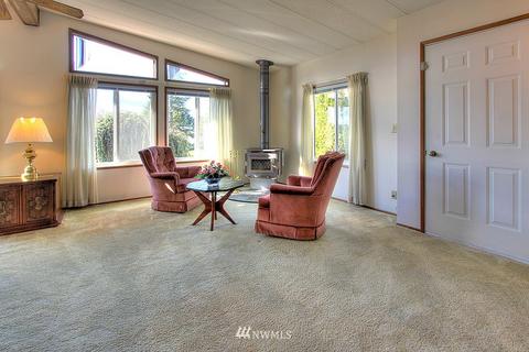 23631 Lake Dr E, Bothell, WA 98021 photo 4