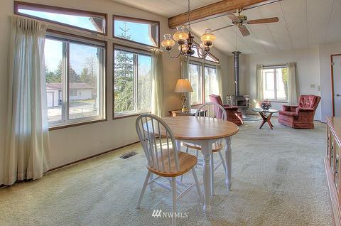 23631 Lake Dr E, Bothell, WA 98021 photo 6
