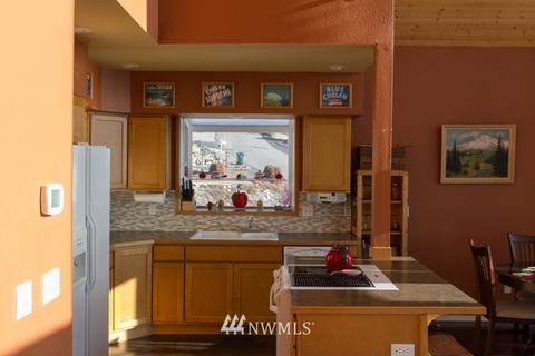 105 Eldorado Pl, Chelan, WA 98816 photo 12