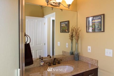 105 Eldorado Pl, Chelan, WA 98816 photo 9