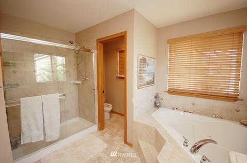 21107 1st Ave W, Bothell, WA 98021 photo 16